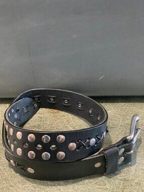APACHE LEATHER STUDDED BELTS SIZE 28